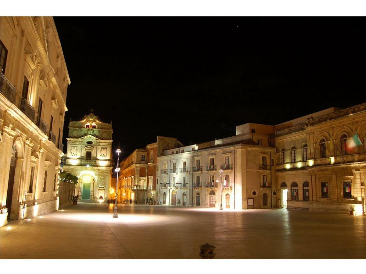 Appartamento "Roma 148" Syracuse Екстер'єр фото